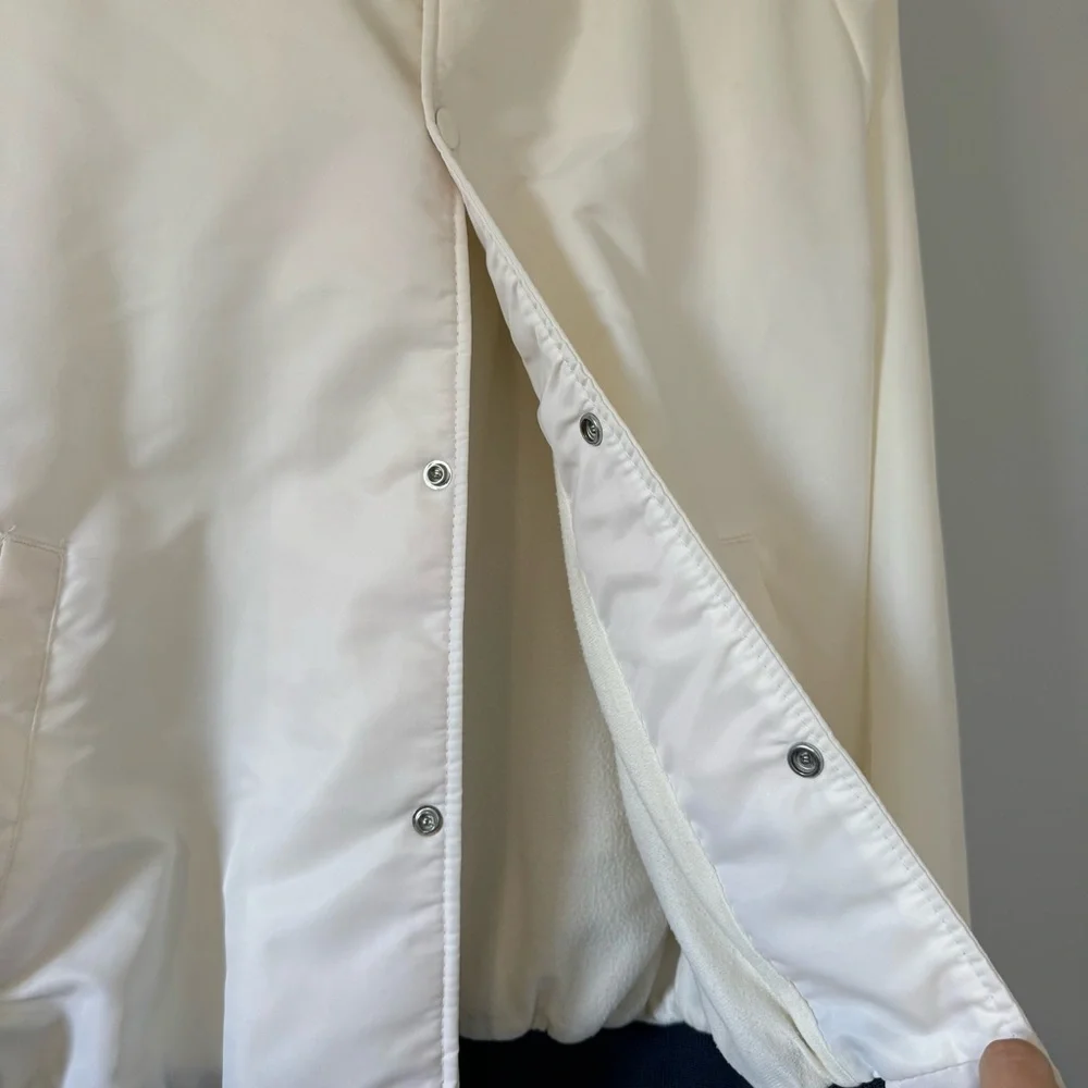 Penn State MVP White and Blue Striped Bomber Jacket - Picture 3 of 7